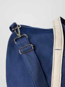 Custom-Canvas-Sports-Duffel-Bag-40L4-1.jpg