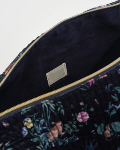 Custom-Canvas-Weekender-Bag2-1.jpg
