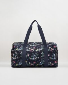 Custom-Canvas-Weekender-Bag3-1-1.jpg