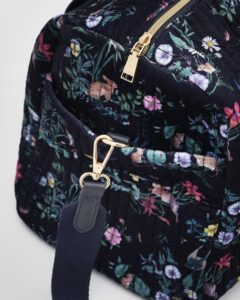 Custom-Canvas-Weekender-Bag5-1.jpg